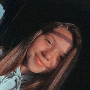 Meet your Posher, Mallory